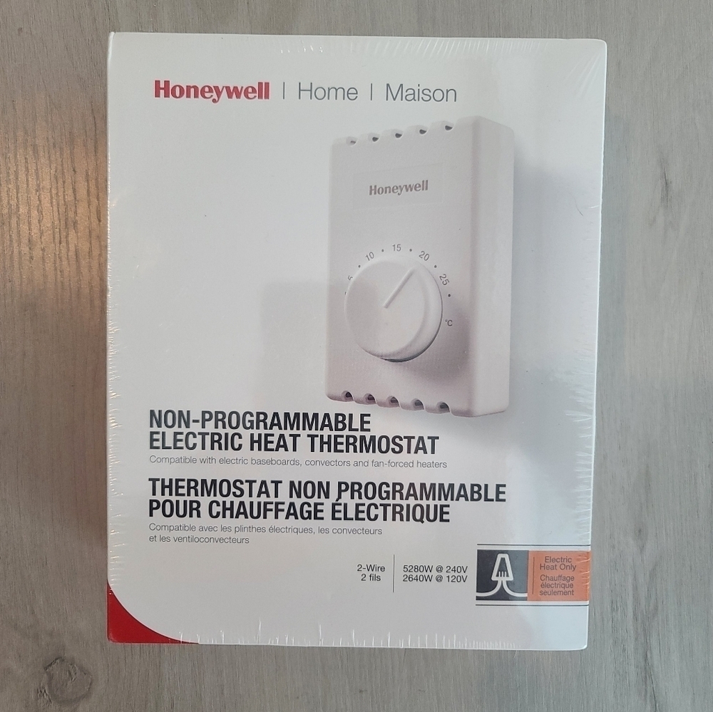 Honeywell Electric Heat Thermostat 240v 120v CT401A New In Box